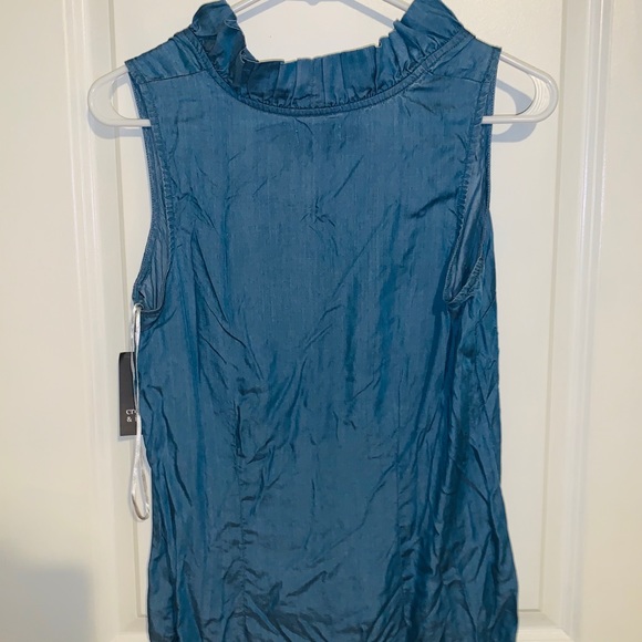 Brand new crown and ivy tank top - Picture 3 of 3